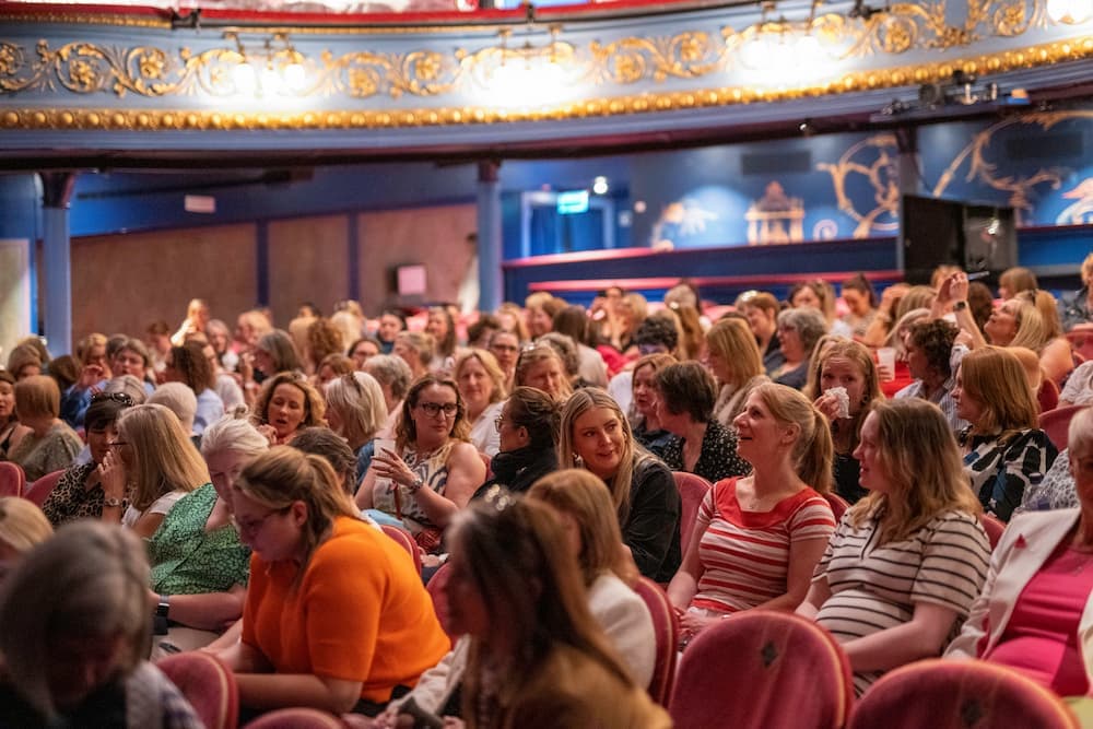 royal lyceum, women on top